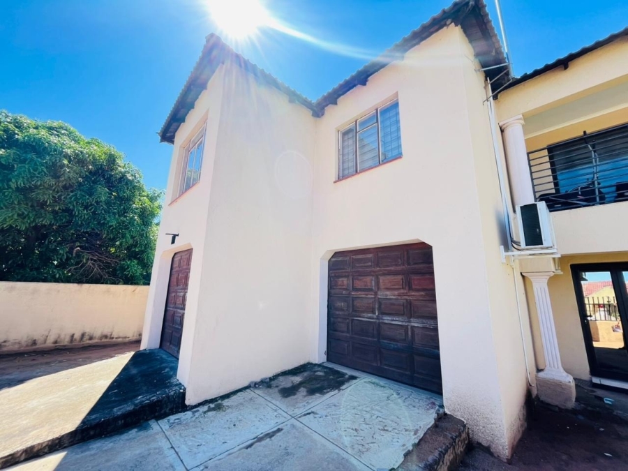 5 Bedroom Property for Sale in Phalaborwa Rural Limpopo