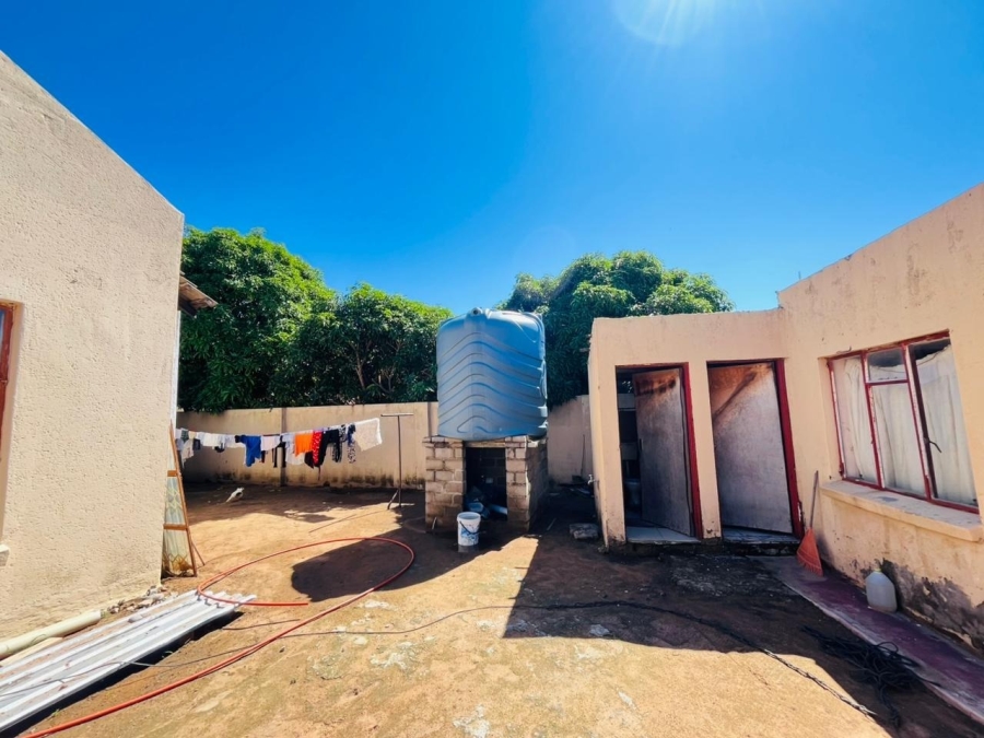 5 Bedroom Property for Sale in Phalaborwa Rural Limpopo
