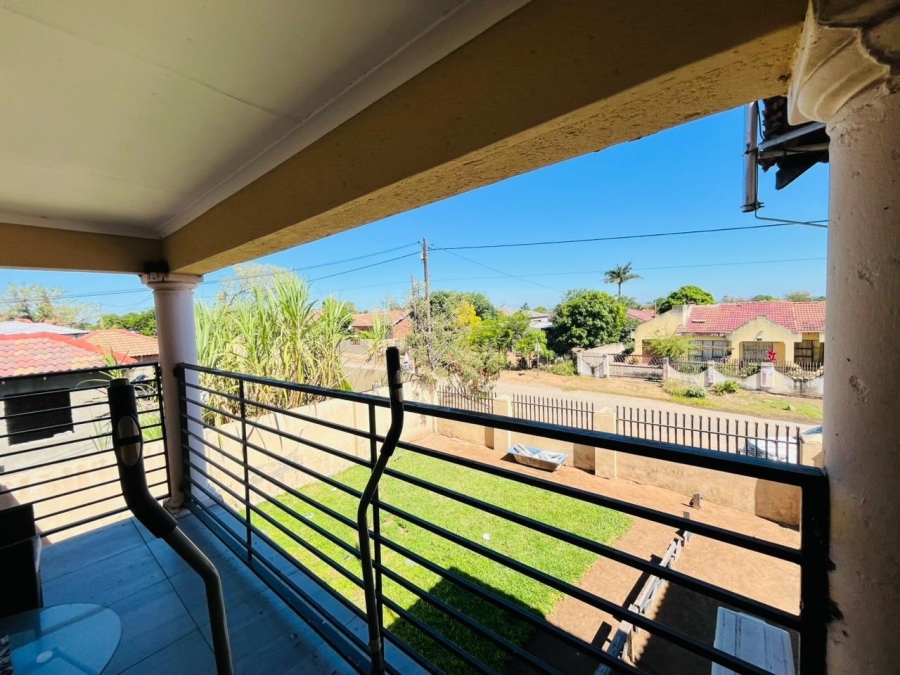 5 Bedroom Property for Sale in Phalaborwa Rural Limpopo