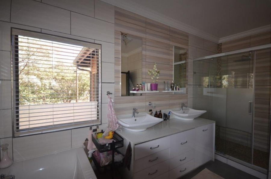 3 Bedroom Property for Sale in Verloren Estate Limpopo
