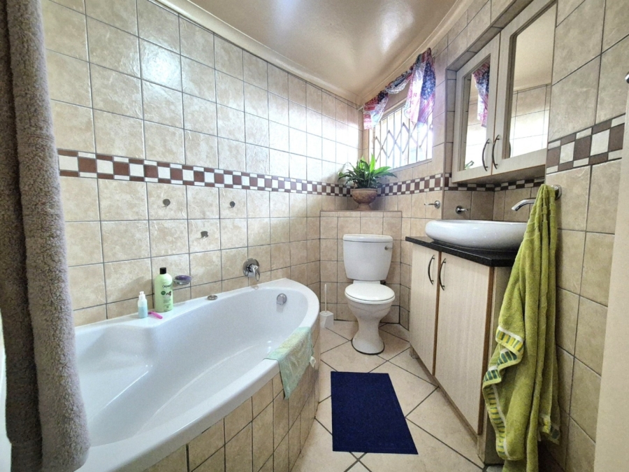2 Bedroom Property for Sale in Mookgopong Limpopo