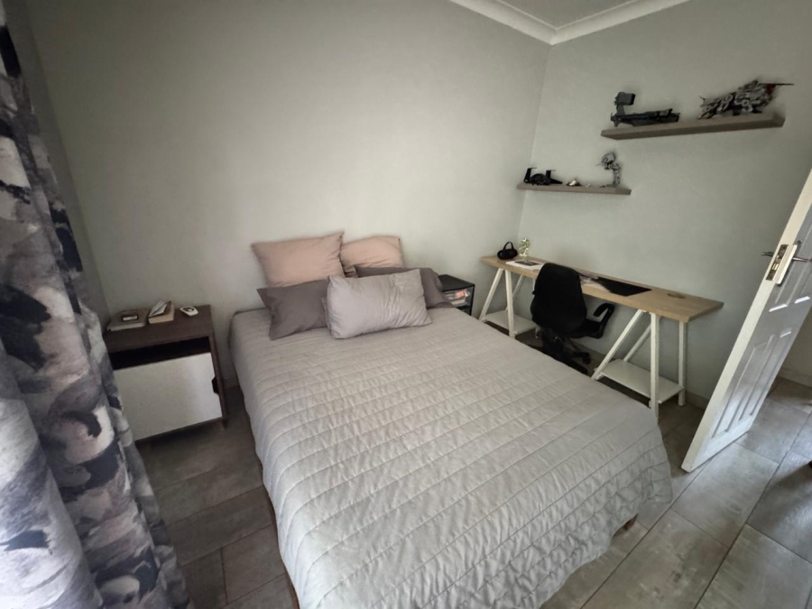 4 Bedroom Property for Sale in Kameeldoringpark Limpopo