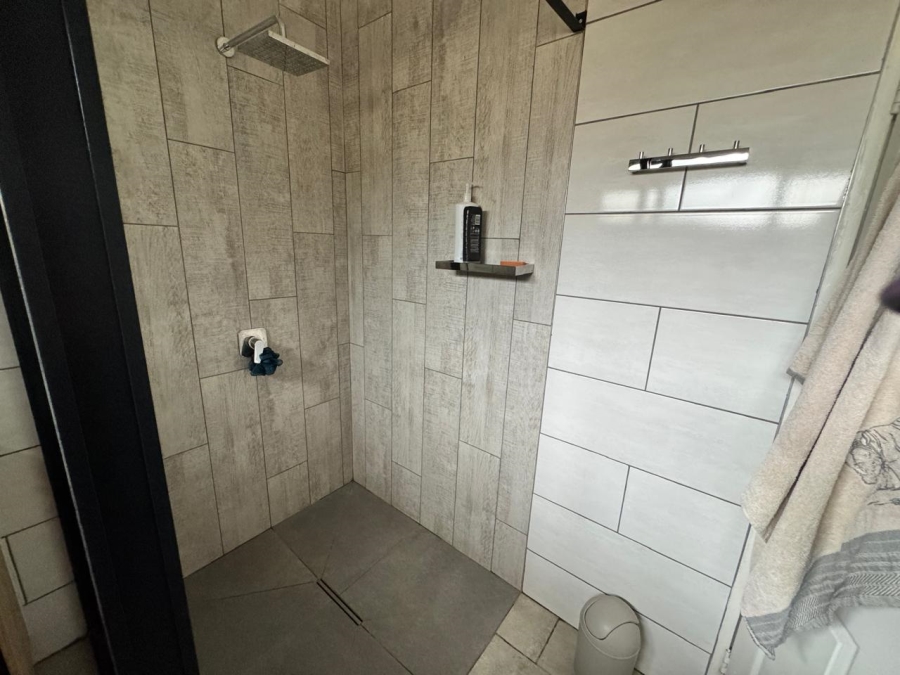 4 Bedroom Property for Sale in Kameeldoringpark Limpopo