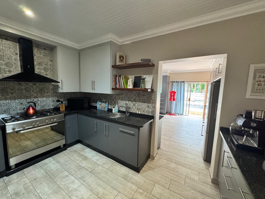 4 Bedroom Property for Sale in Kameeldoringpark Limpopo