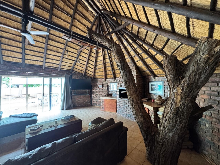 4 Bedroom Property for Sale in Kameeldoringpark Limpopo