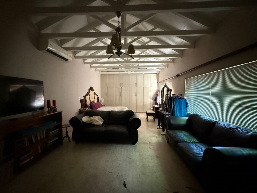4 Bedroom Property for Sale in Kameeldoringpark Limpopo