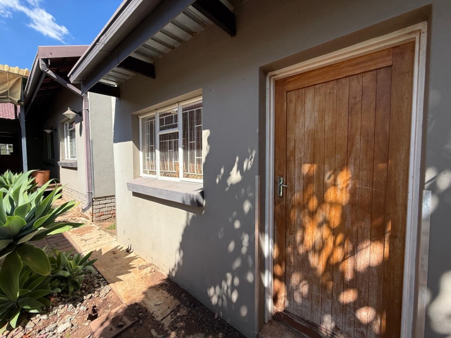 4 Bedroom Property for Sale in Kameeldoringpark Limpopo