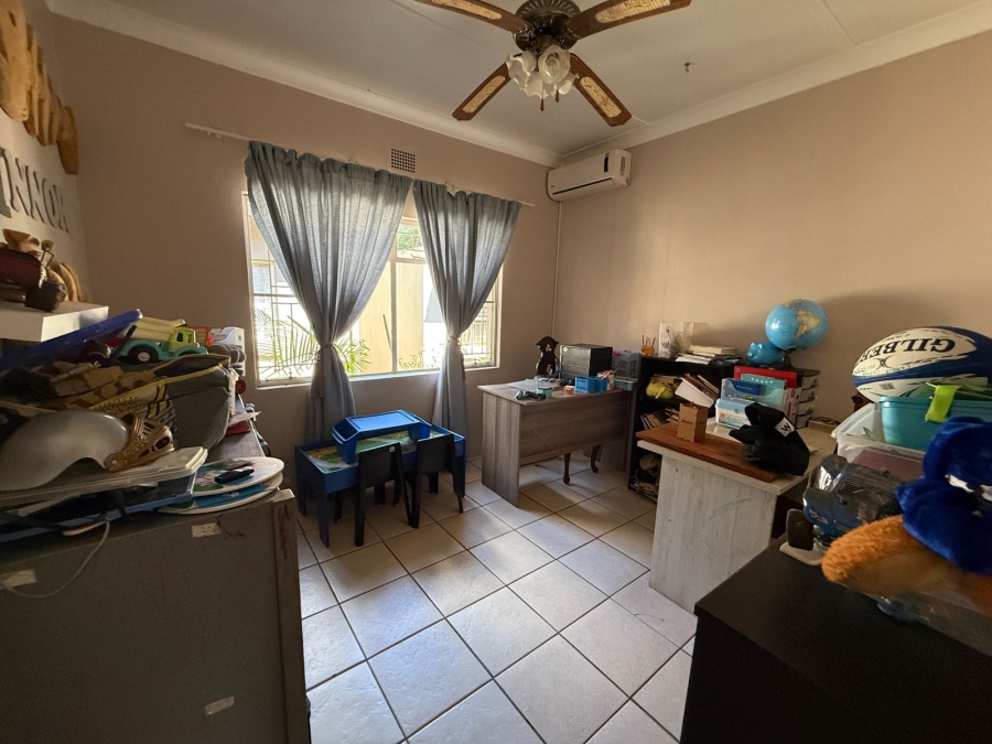 4 Bedroom Property for Sale in Kameeldoringpark Limpopo