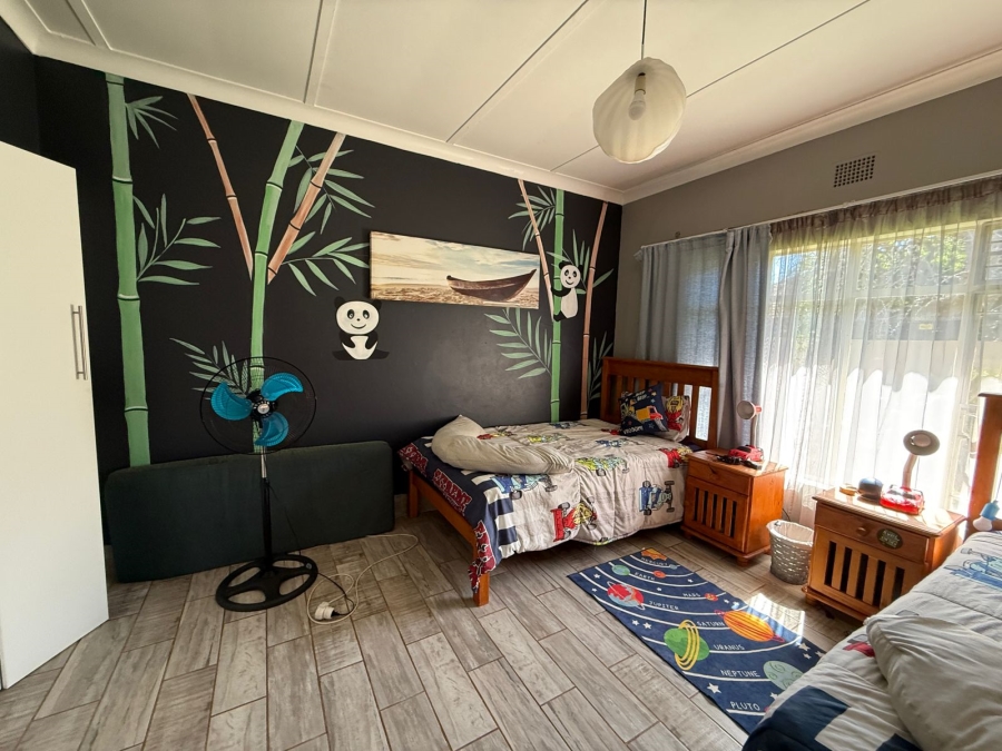 4 Bedroom Property for Sale in Kameeldoringpark Limpopo