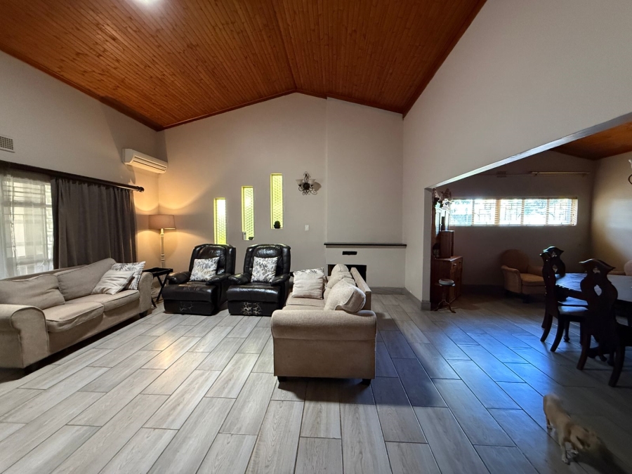 4 Bedroom Property for Sale in Kameeldoringpark Limpopo