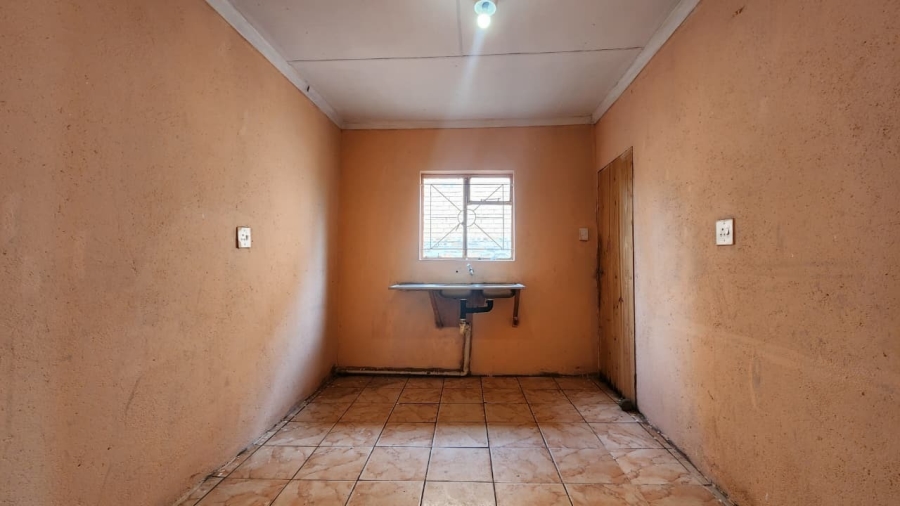 3 Bedroom Property for Sale in Madiba Park Limpopo