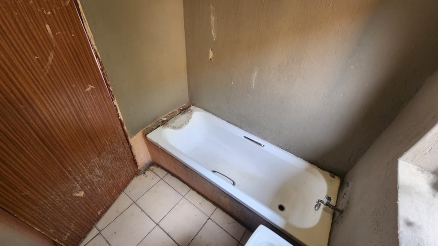 3 Bedroom Property for Sale in Madiba Park Limpopo