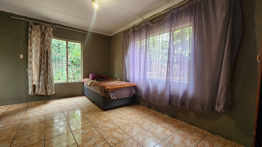 3 Bedroom Property for Sale in Madiba Park Limpopo