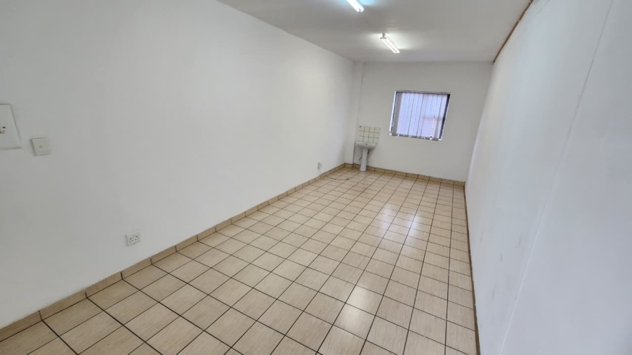 To Let Commercial Property for Rent in Polokwane Central Limpopo