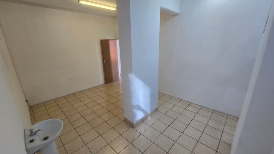 To Let Commercial Property for Rent in Polokwane Central Limpopo