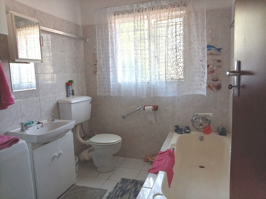 2 Bedroom Property for Sale in Aventura Warmbaths Limpopo