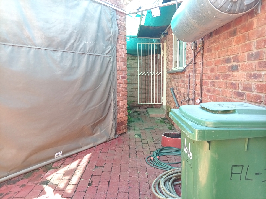 2 Bedroom Property for Sale in Aventura Warmbaths Limpopo
