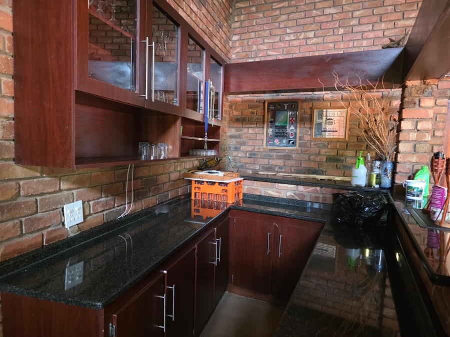 4 Bedroom Property for Sale in Tom Burke Limpopo