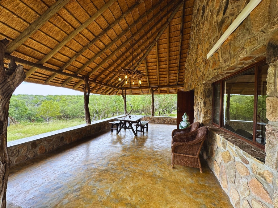 2 Bedroom Property for Sale in Lissataba Private Nature Reserve Limpopo