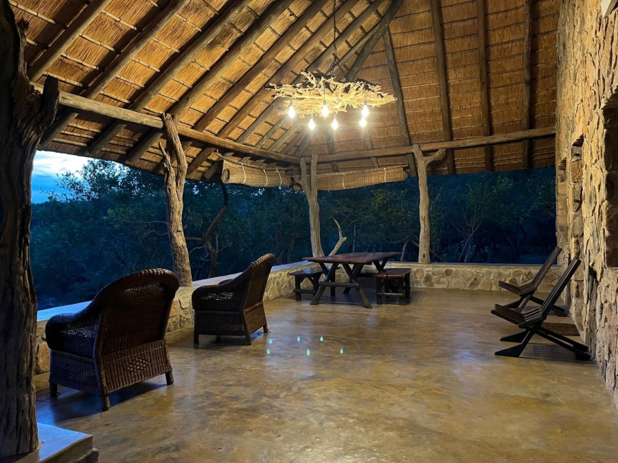 2 Bedroom Property for Sale in Lissataba Private Nature Reserve Limpopo