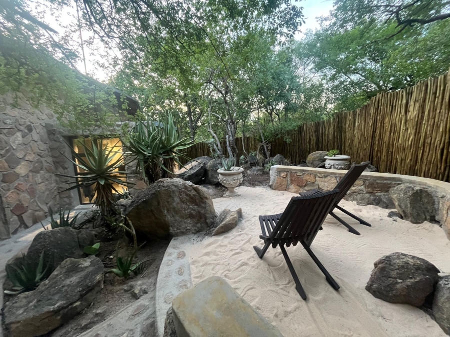 2 Bedroom Property for Sale in Lissataba Private Nature Reserve Limpopo