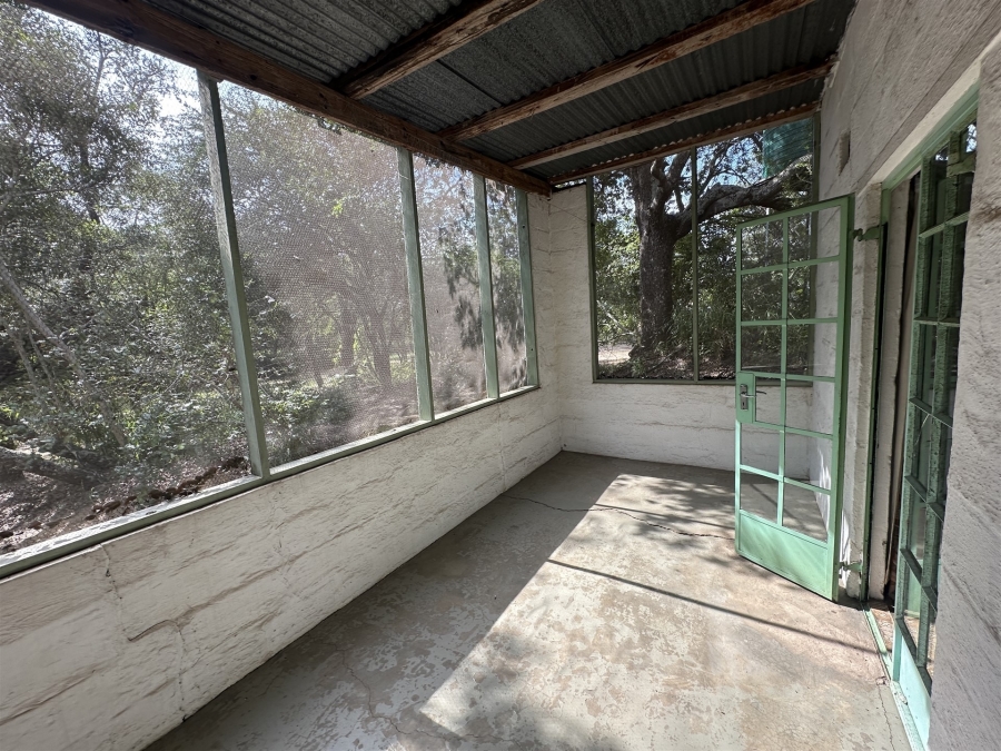 5 Bedroom Property for Sale in Hoedspruit Rural Limpopo