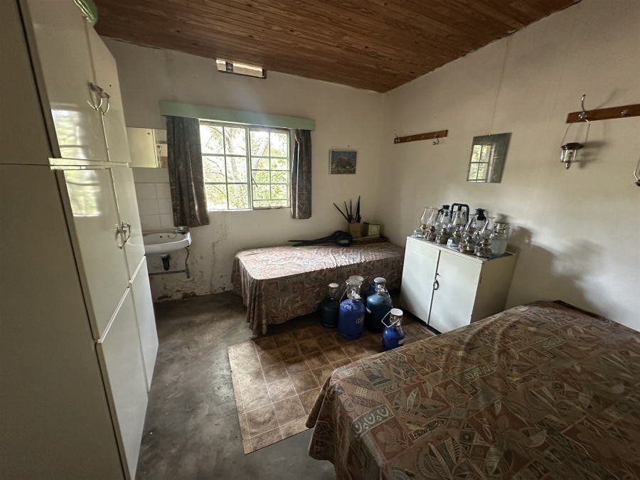 5 Bedroom Property for Sale in Hoedspruit Rural Limpopo