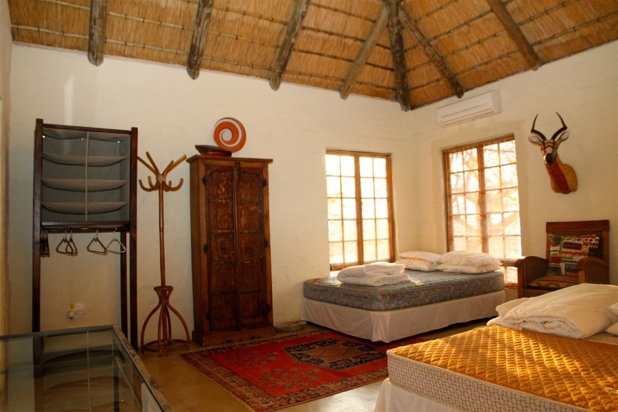 6 Bedroom Property for Sale in Ndlovumzi Limpopo
