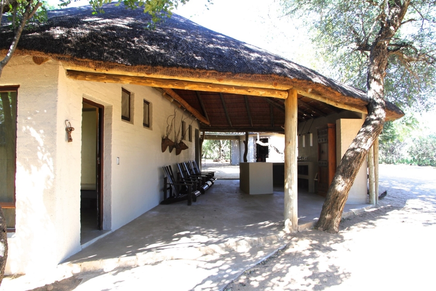 6 Bedroom Property for Sale in Ndlovumzi Limpopo