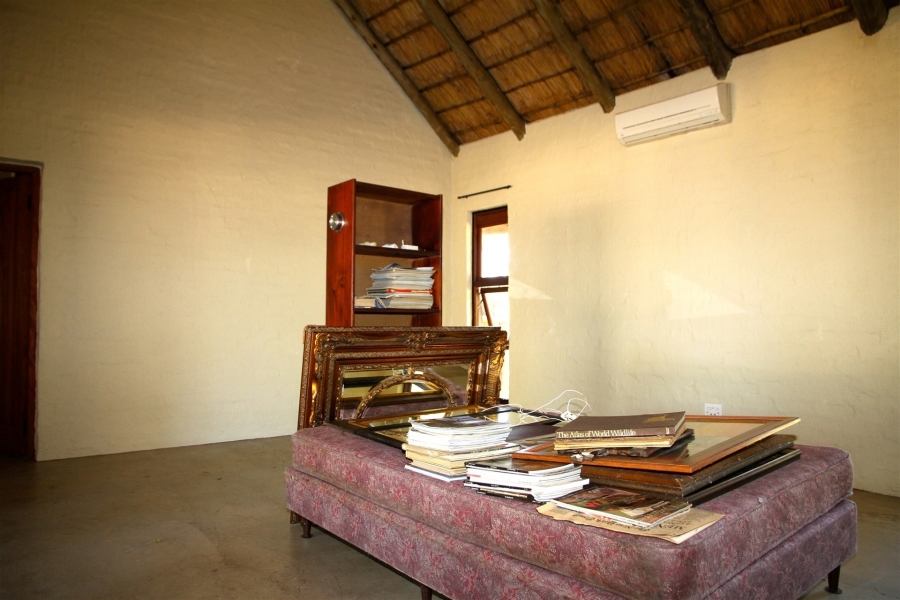 6 Bedroom Property for Sale in Ndlovumzi Limpopo