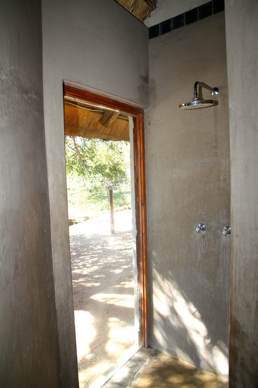 6 Bedroom Property for Sale in Ndlovumzi Limpopo