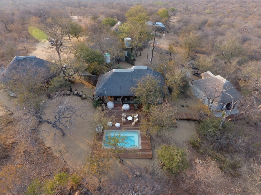 6 Bedroom Property for Sale in Ndlovumzi Limpopo