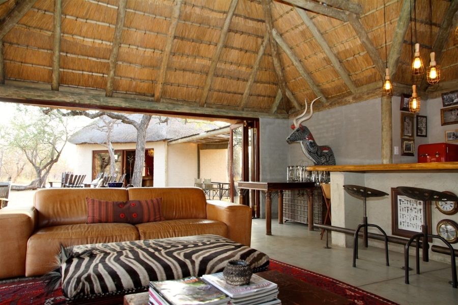 6 Bedroom Property for Sale in Ndlovumzi Limpopo