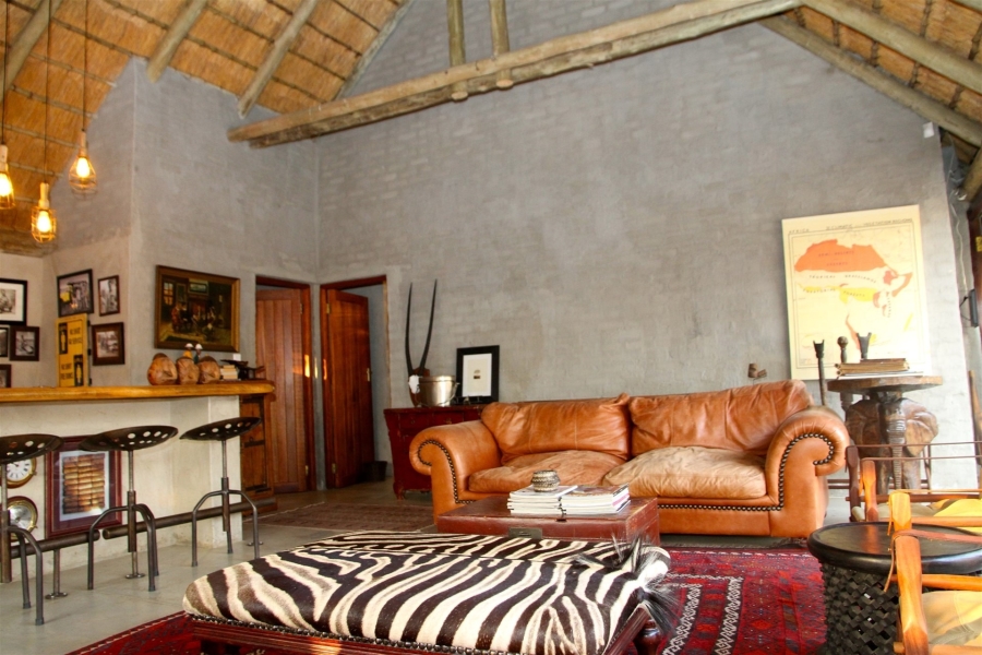 6 Bedroom Property for Sale in Ndlovumzi Limpopo
