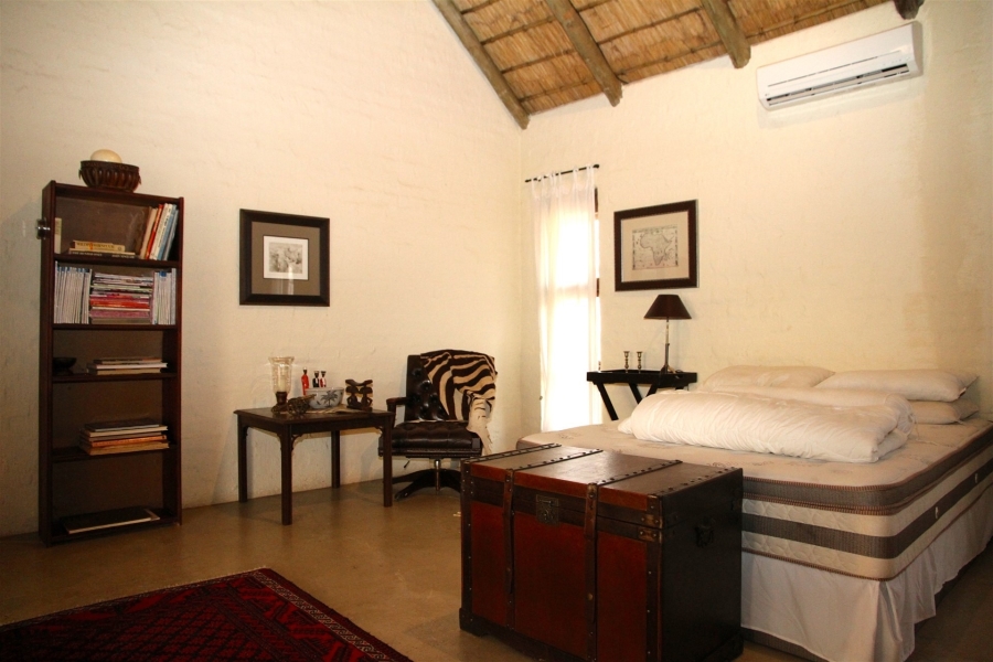 6 Bedroom Property for Sale in Ndlovumzi Limpopo