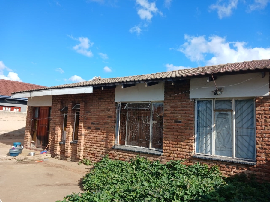 3 Bedroom Property for Sale in Westenburg Limpopo