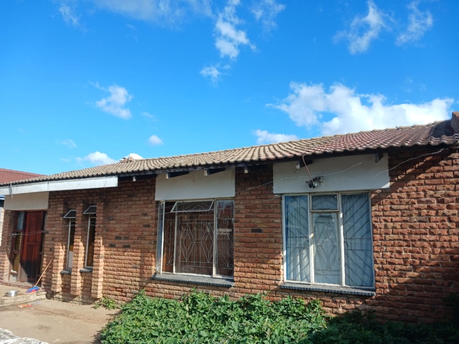 3 Bedroom Property for Sale in Westenburg Limpopo