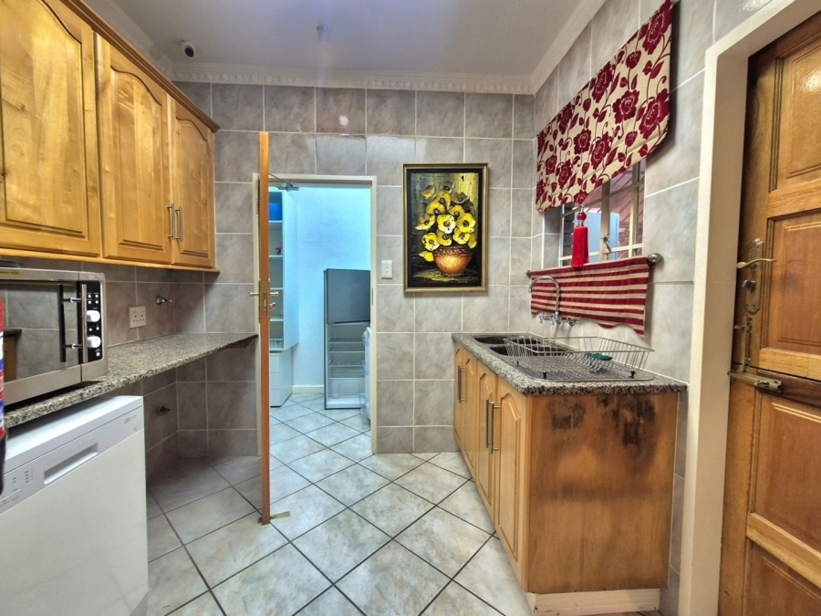 6 Bedroom Property for Sale in Mookgopong Rural Limpopo