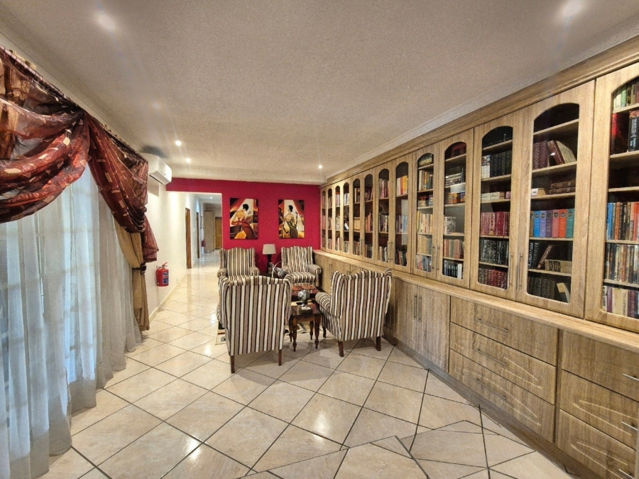 6 Bedroom Property for Sale in Mookgopong Rural Limpopo