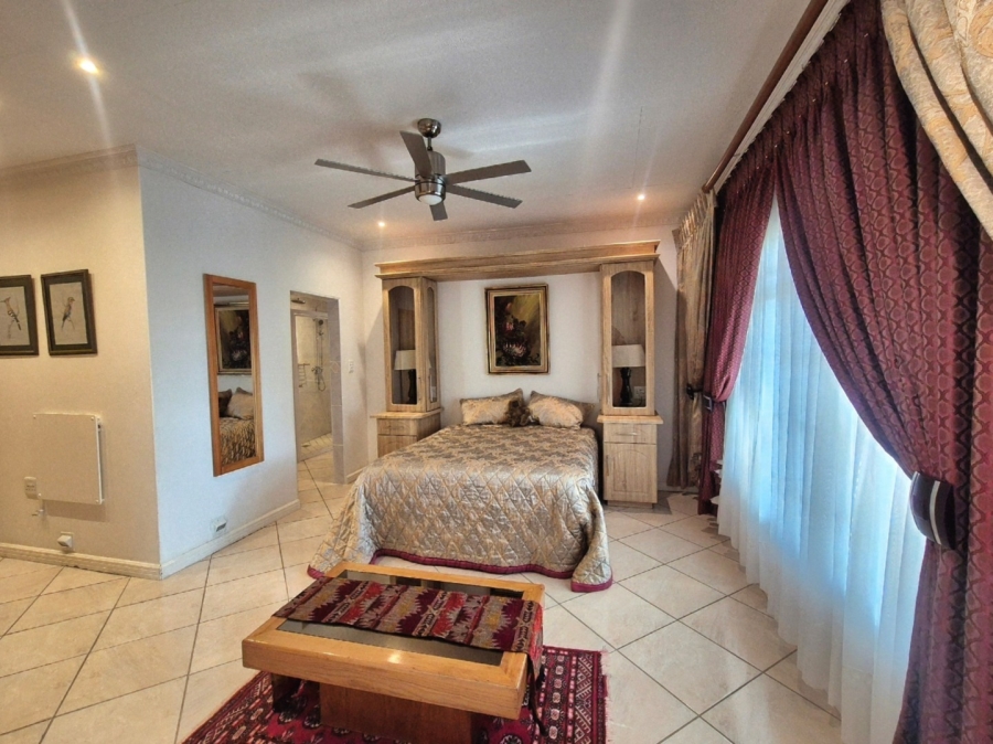 6 Bedroom Property for Sale in Mookgopong Rural Limpopo