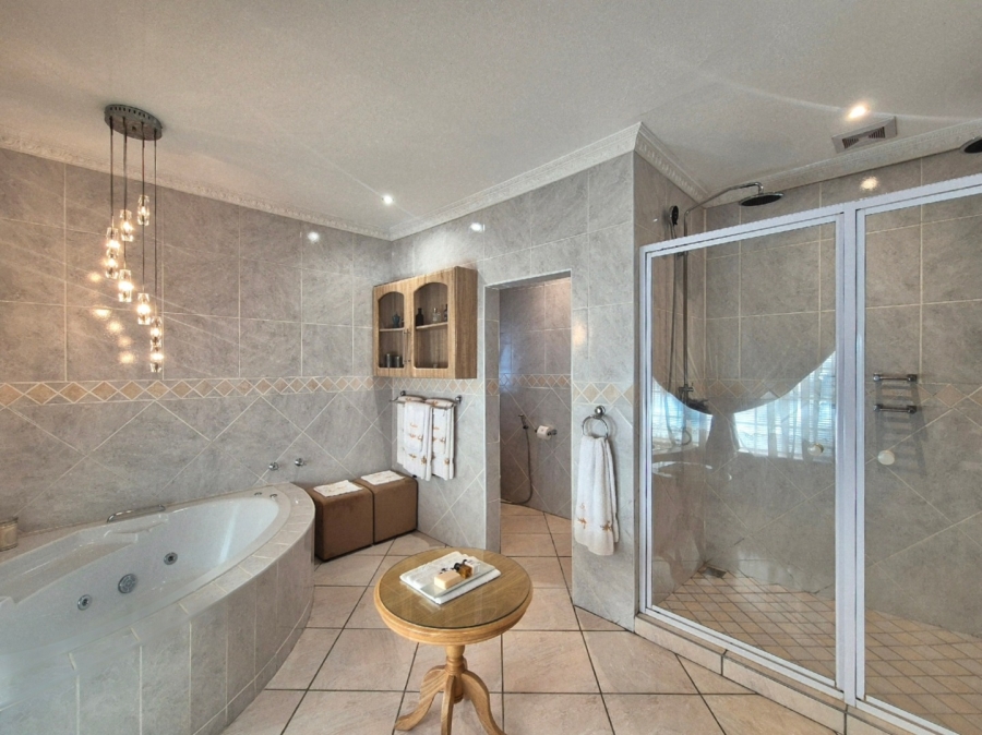 6 Bedroom Property for Sale in Mookgopong Rural Limpopo