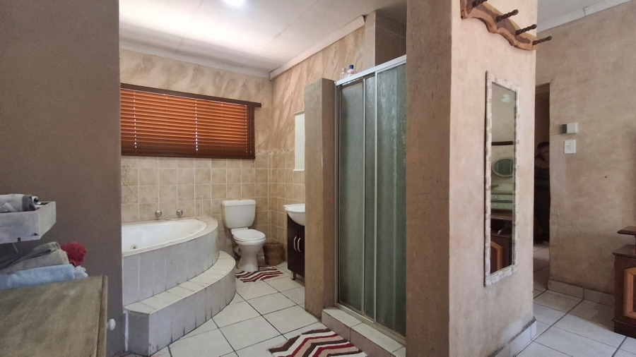 3 Bedroom Property for Sale in Capricorn Limpopo