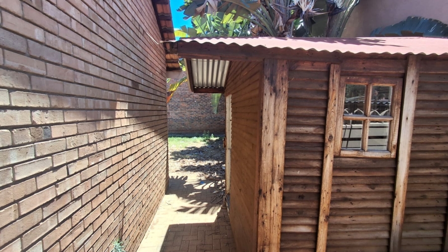 3 Bedroom Property for Sale in Capricorn Limpopo