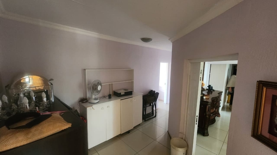 3 Bedroom Property for Sale in Myngenoegen A H Limpopo