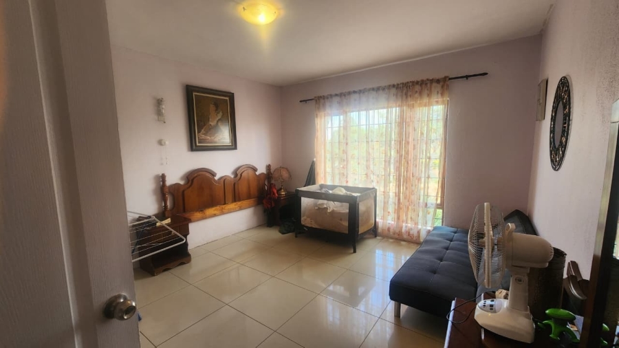 3 Bedroom Property for Sale in Myngenoegen A H Limpopo