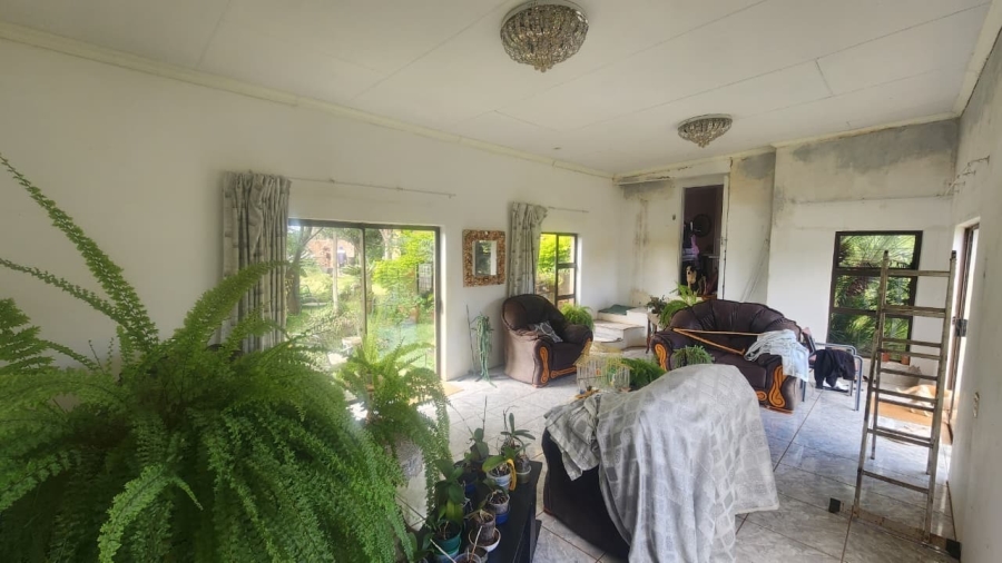 3 Bedroom Property for Sale in Myngenoegen A H Limpopo