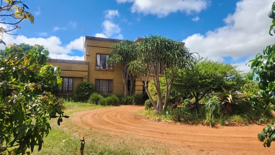 3 Bedroom Property for Sale in Myngenoegen A H Limpopo