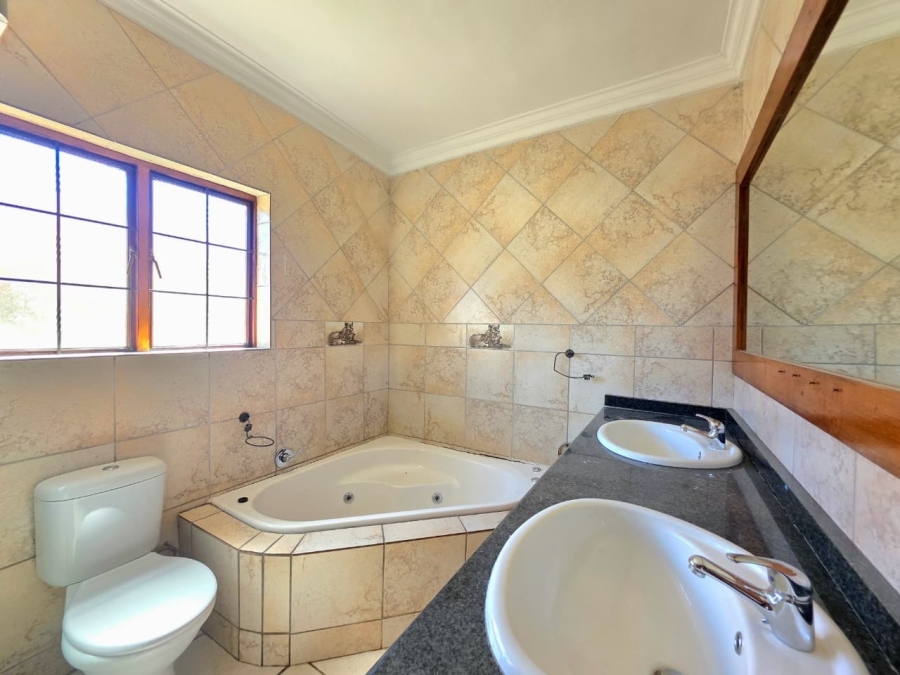 3 Bedroom Property for Sale in Bendor Limpopo