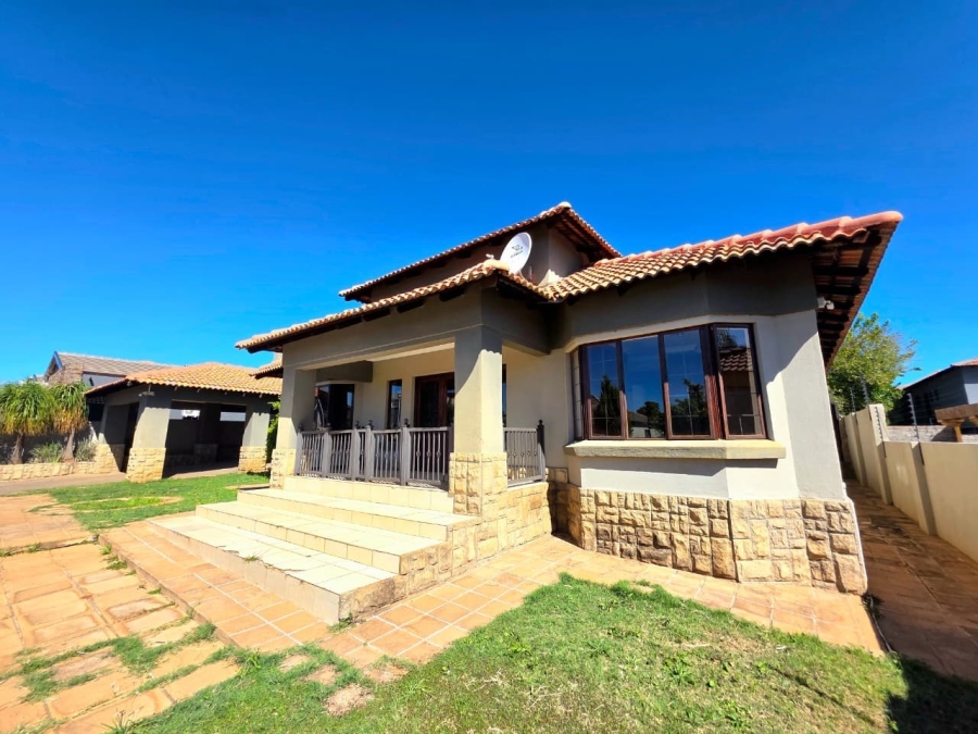 3 Bedroom Property for Sale in Bendor Limpopo