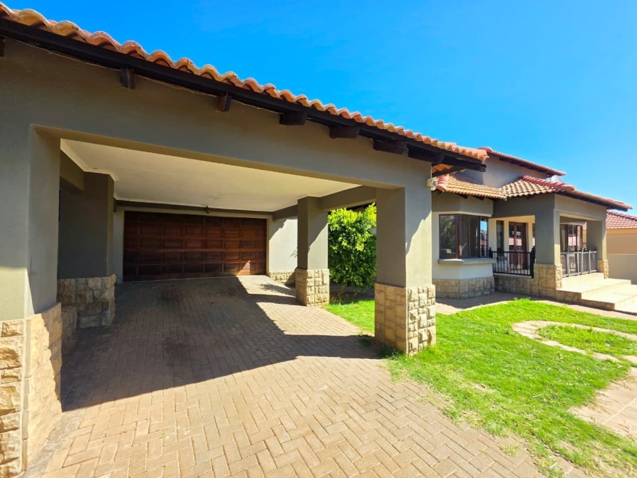 3 Bedroom Property for Sale in Bendor Limpopo